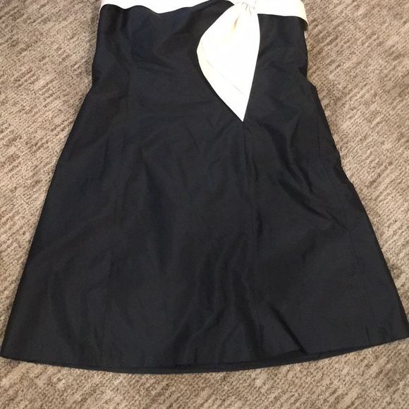 AT Loft Black and Cream Bow Dress Sz 18 - Picture 4 of 8